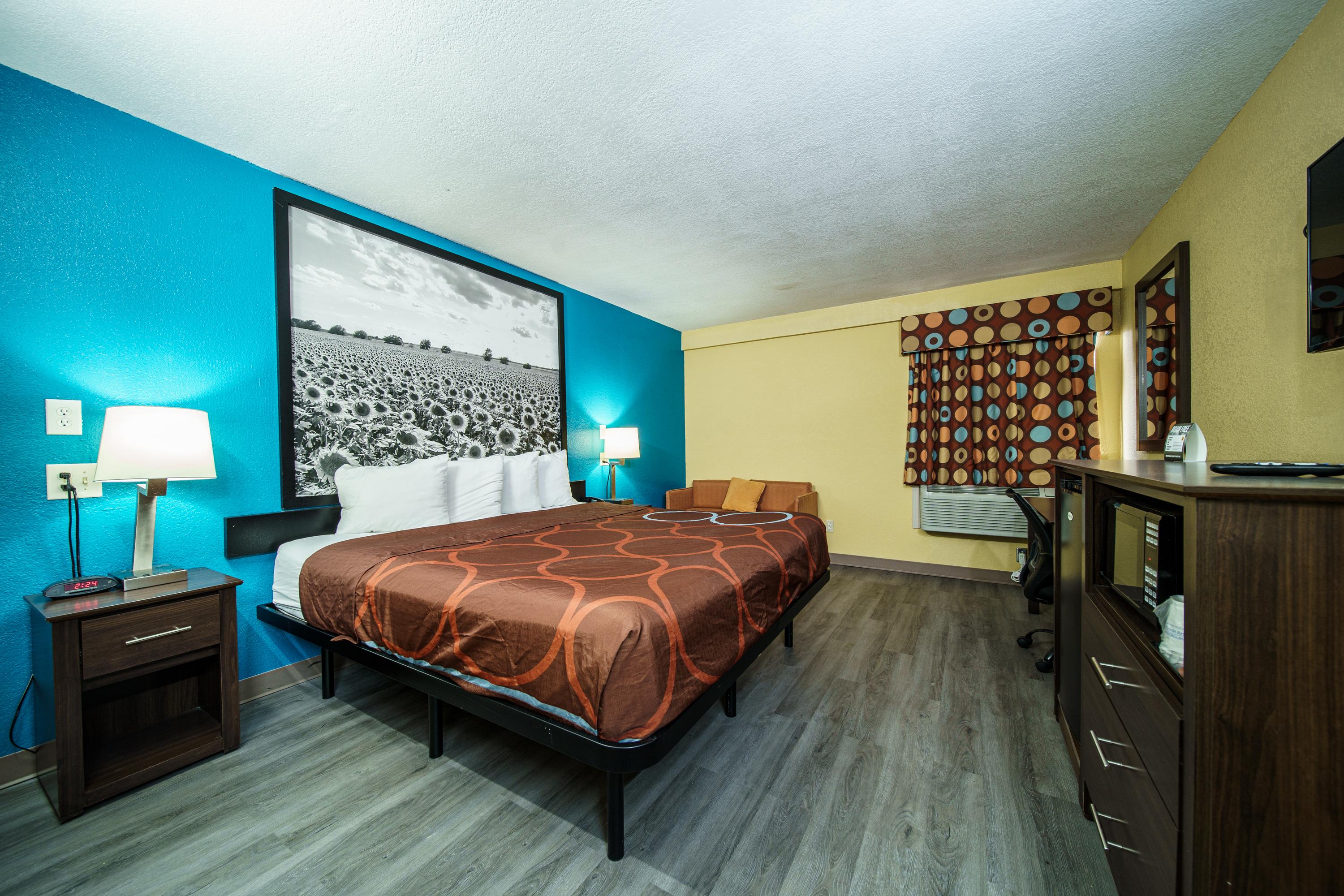 Motel Super 8 By Wyndham Wichita Airport West Kellogg Extérieur photo